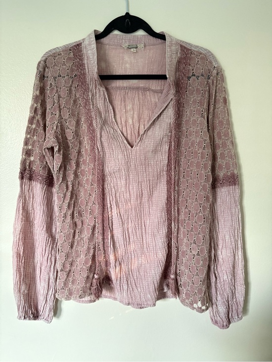 gimmicks by BKE Tops - gimmicks by BKE Mauve Layered Lace Top Size Medium